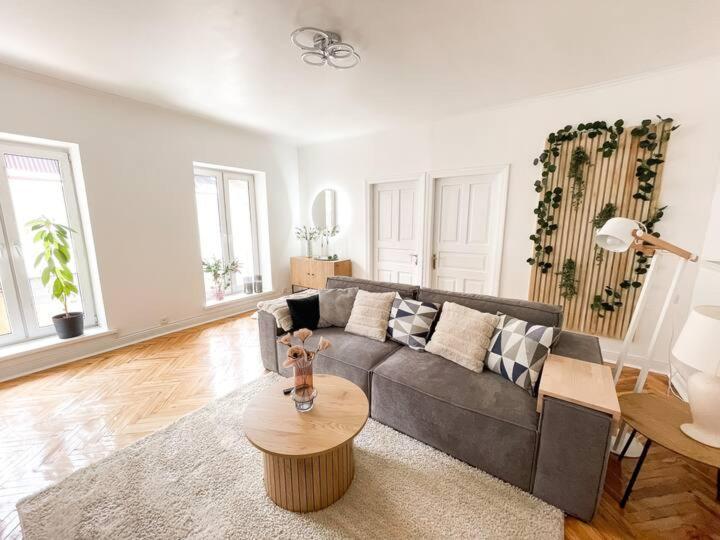 Freedom Apartments In The Heart Of Lviv - Balabana Str And Svoboda Avenue Ngoại thất bức ảnh
