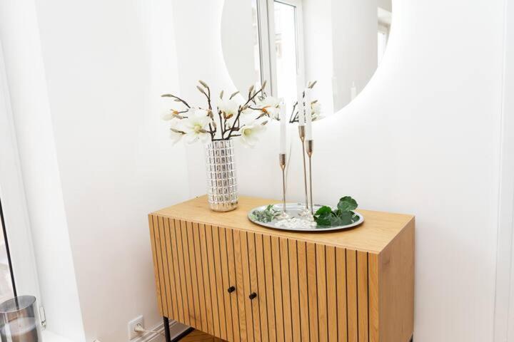 Freedom Apartments In The Heart Of Lviv - Balabana Str And Svoboda Avenue Ngoại thất bức ảnh