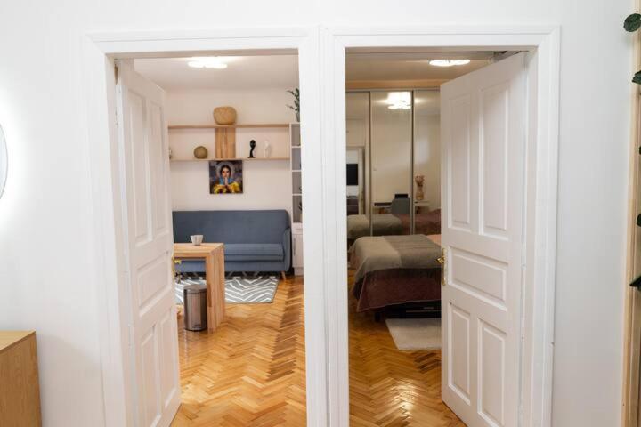 Freedom Apartments In The Heart Of Lviv - Balabana Str And Svoboda Avenue Ngoại thất bức ảnh